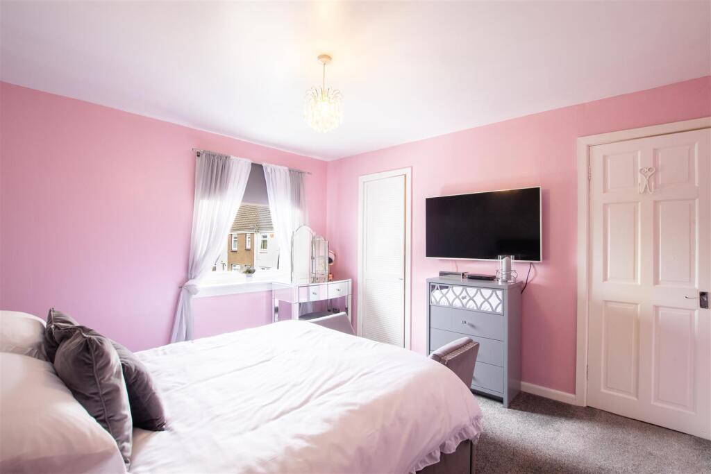 main.bedroom-1.jpg