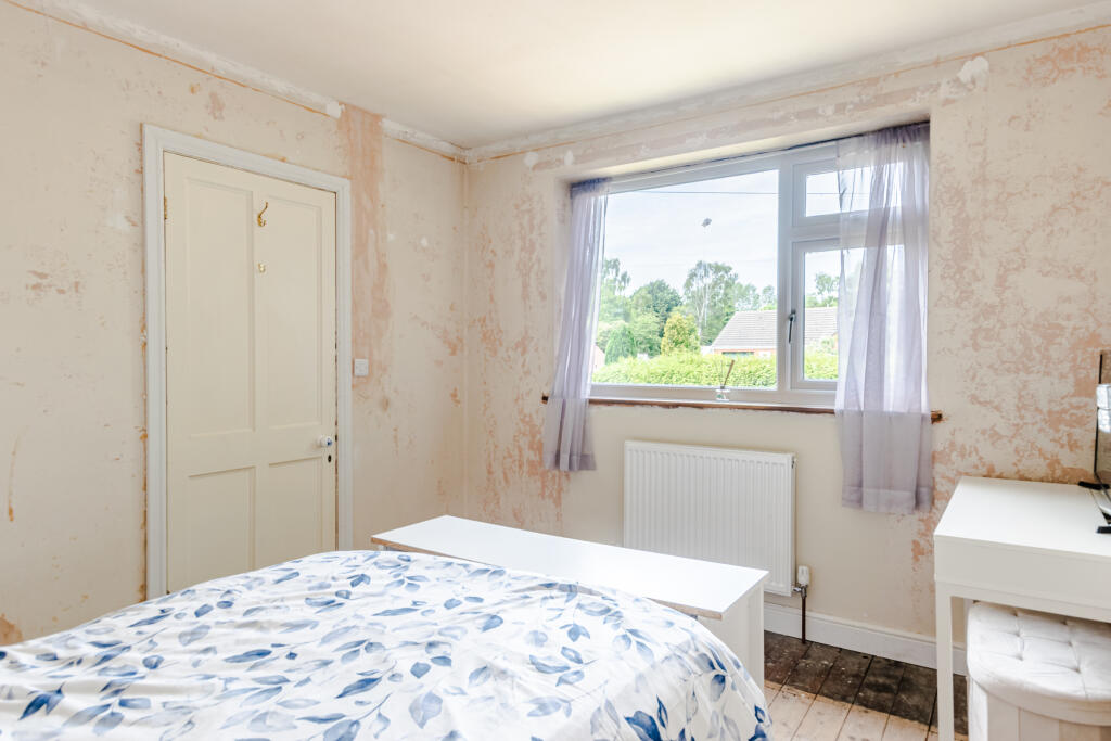 bedroom2b