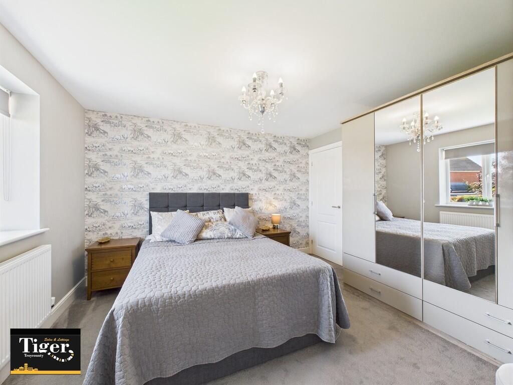 CAM03440G0-PR0373...