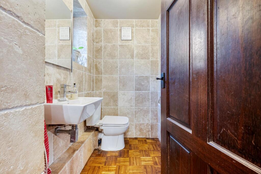 The Coach House HDR-21.jpg