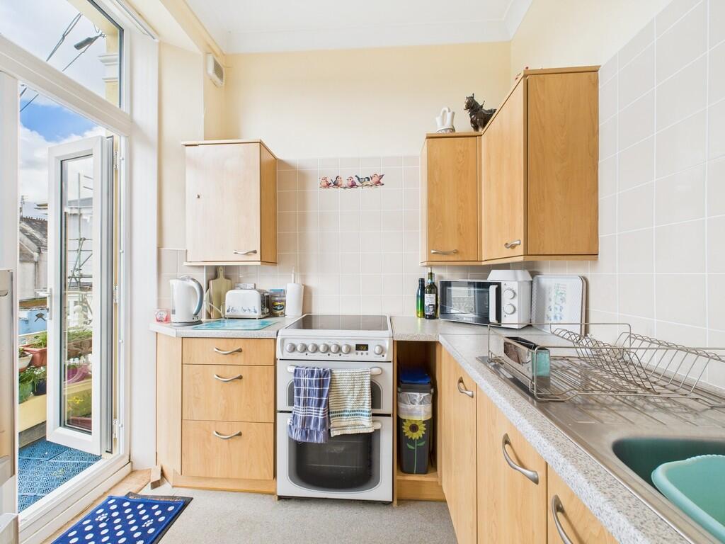 CAM02089G0-PR0433...