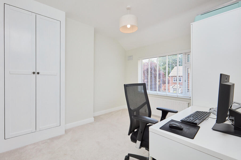 Edward Knight 202...