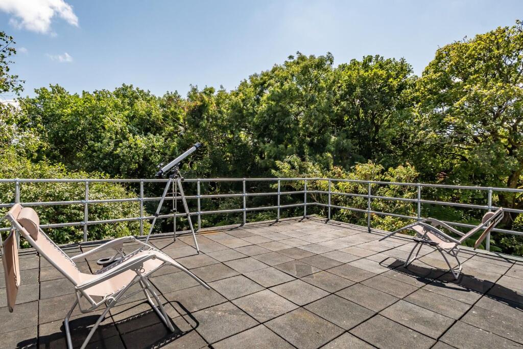 Roof Terrace
