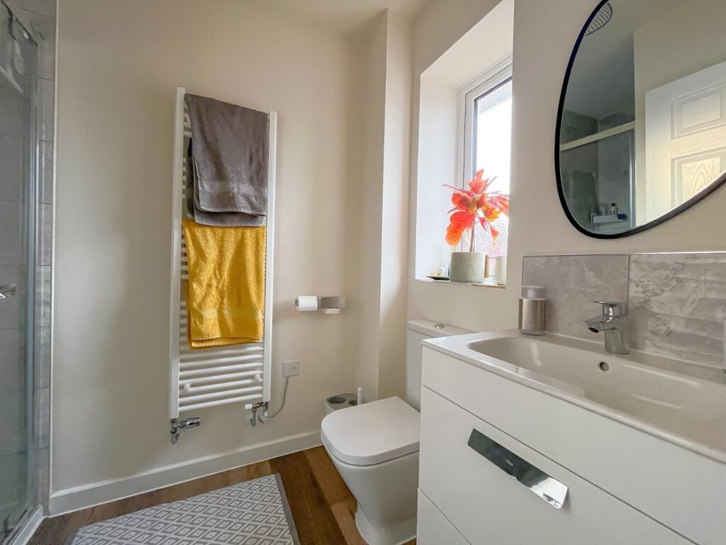 Ensuite