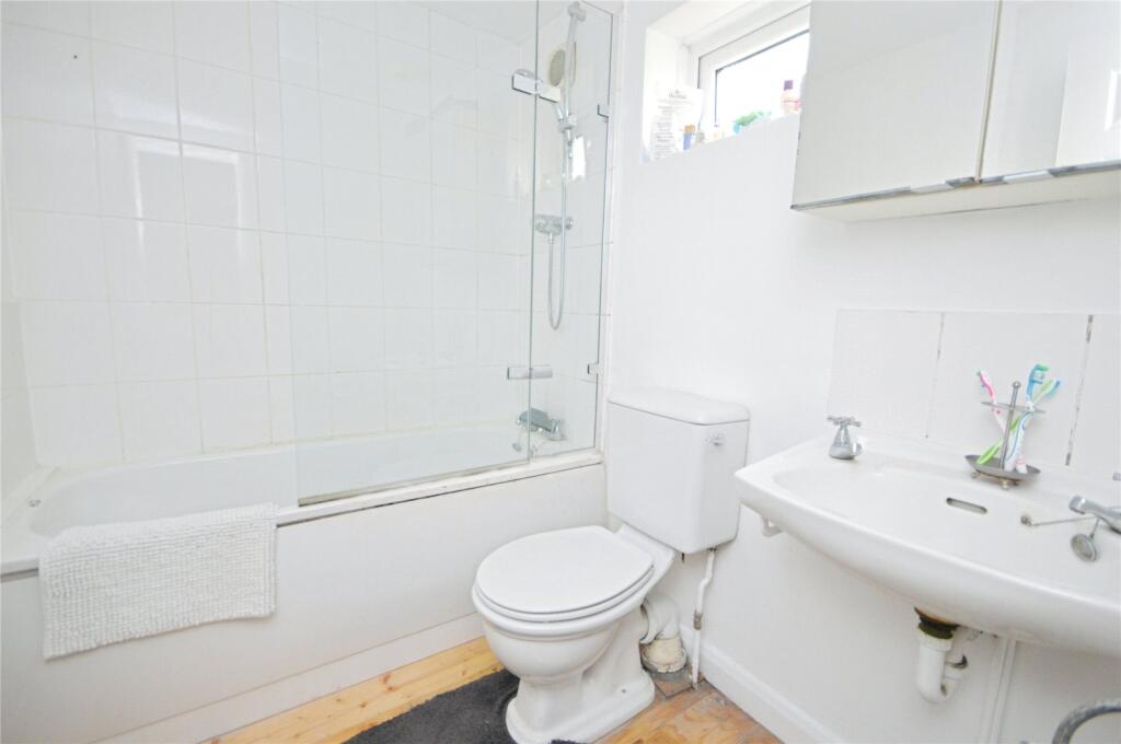 Bathroom W/C