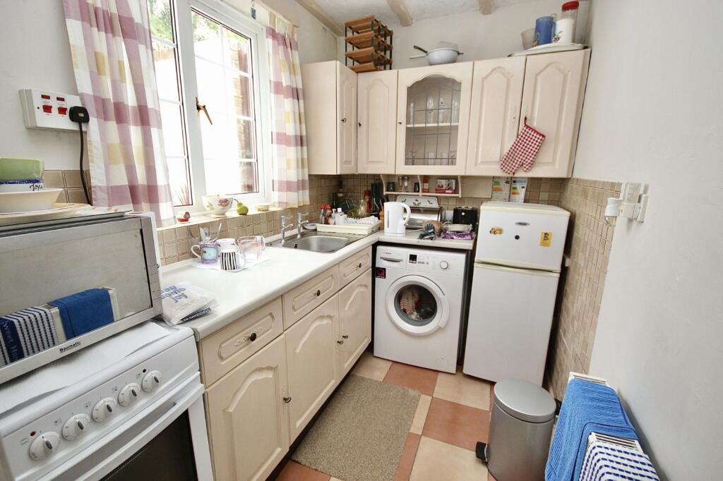Kitchen T202507281424.jpg