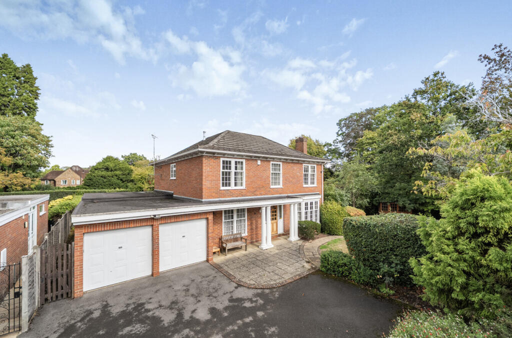 1350012-5-68c8271...