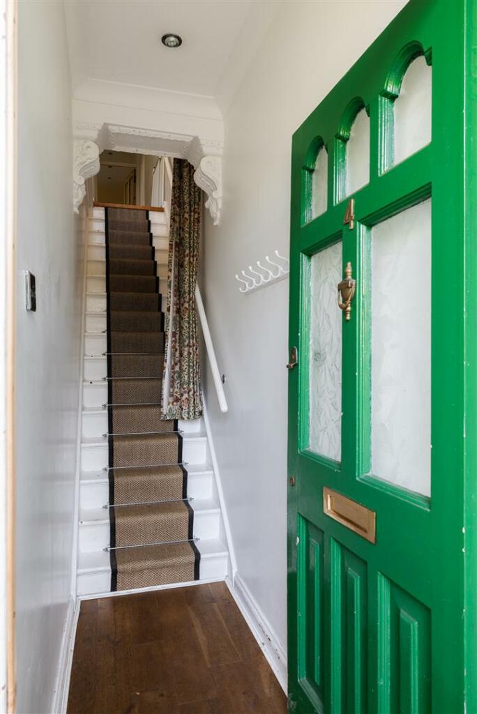 Voluntary Place E11