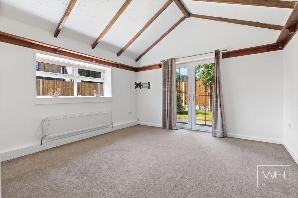 Orchard House, Owsto