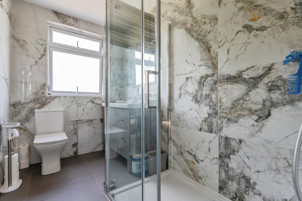 En-suite One
