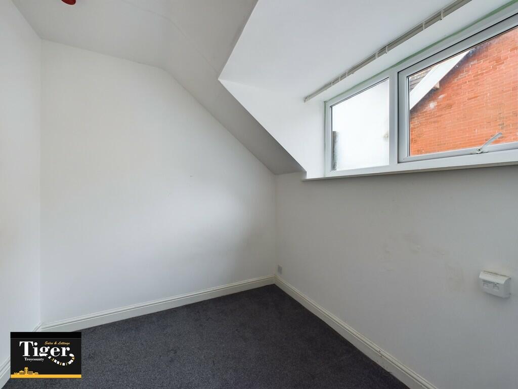 CAM03440G0-PR0042...