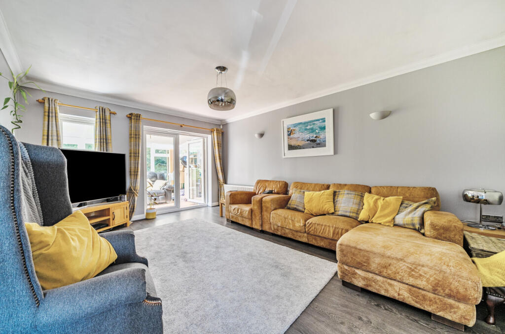 1295133-21-68260b...