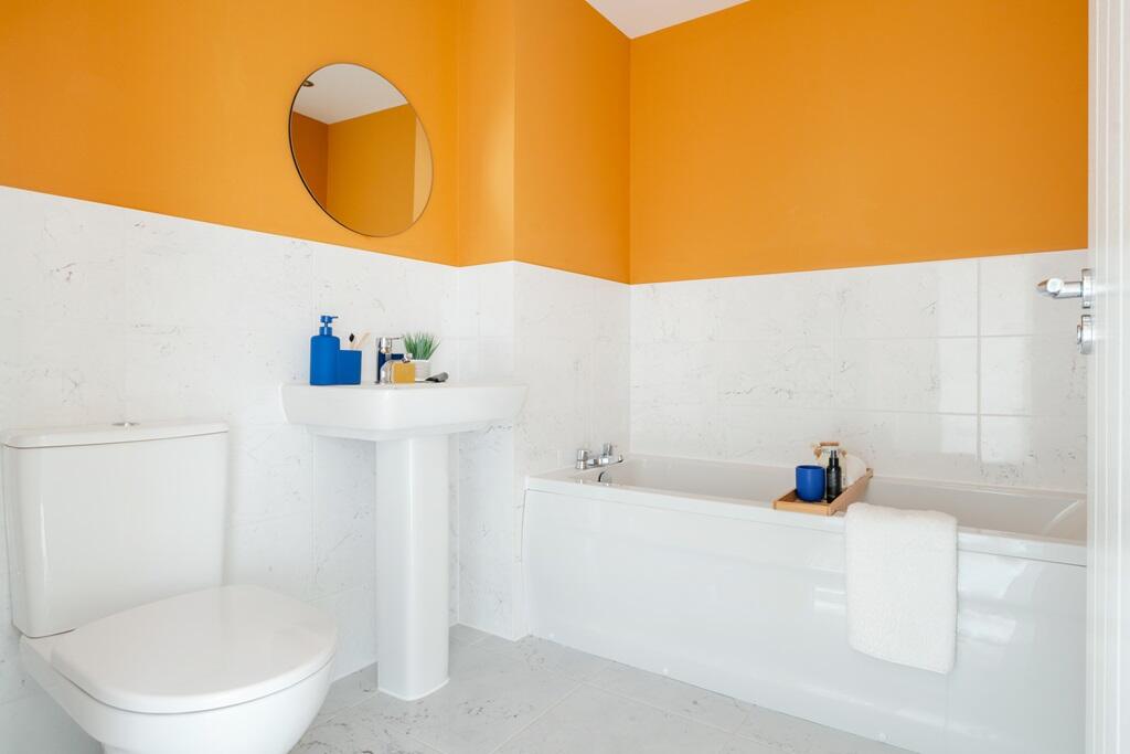 Family friendly bathroom