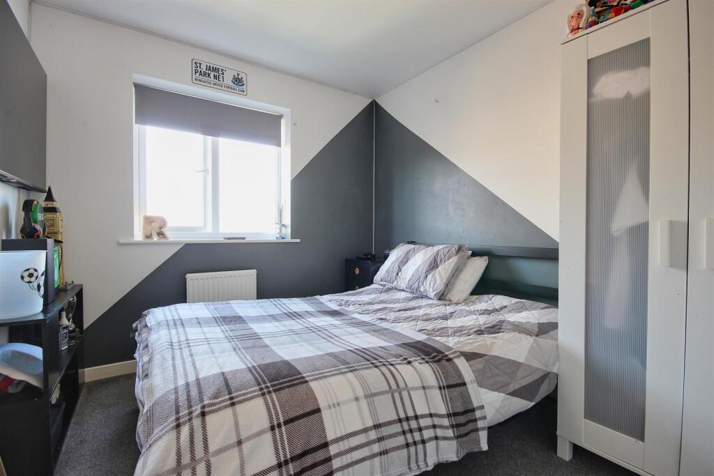 Ashcourt Drive, Hornsea (18).jpg