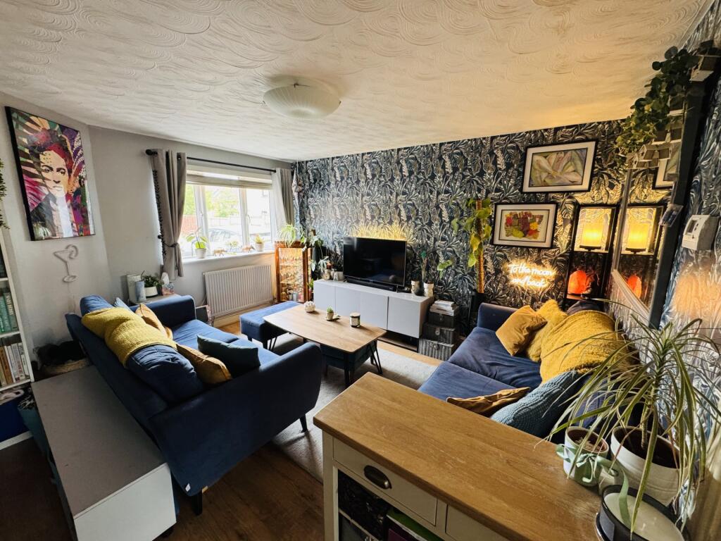 Lounge 2