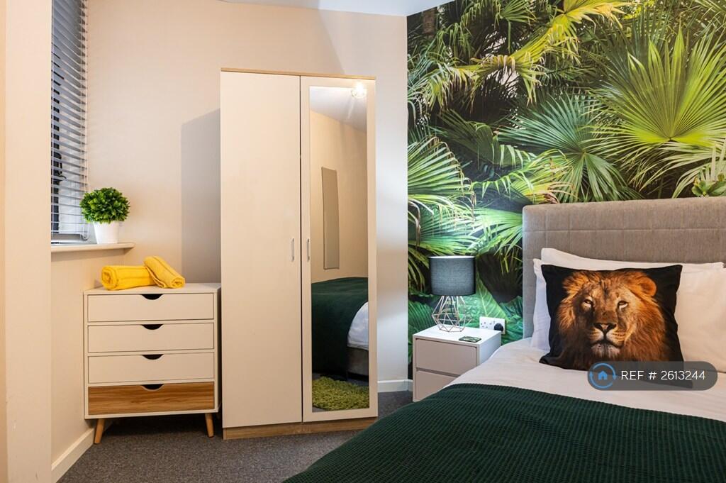 Av Hughes Properties - Short Term &amp; Flexible