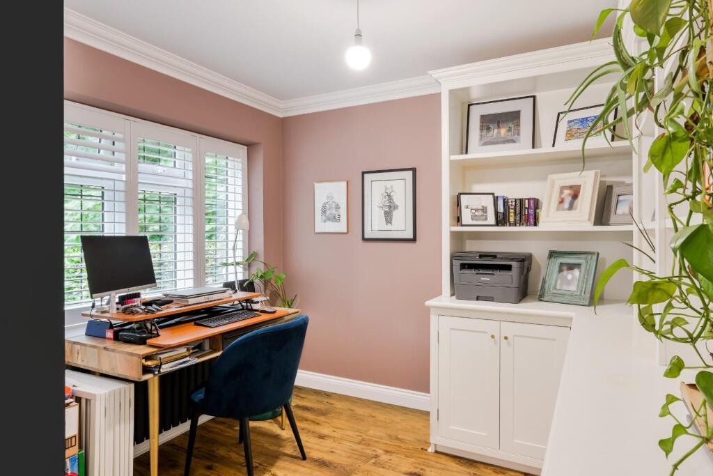 HOLLY LANE WEST (21).jpg