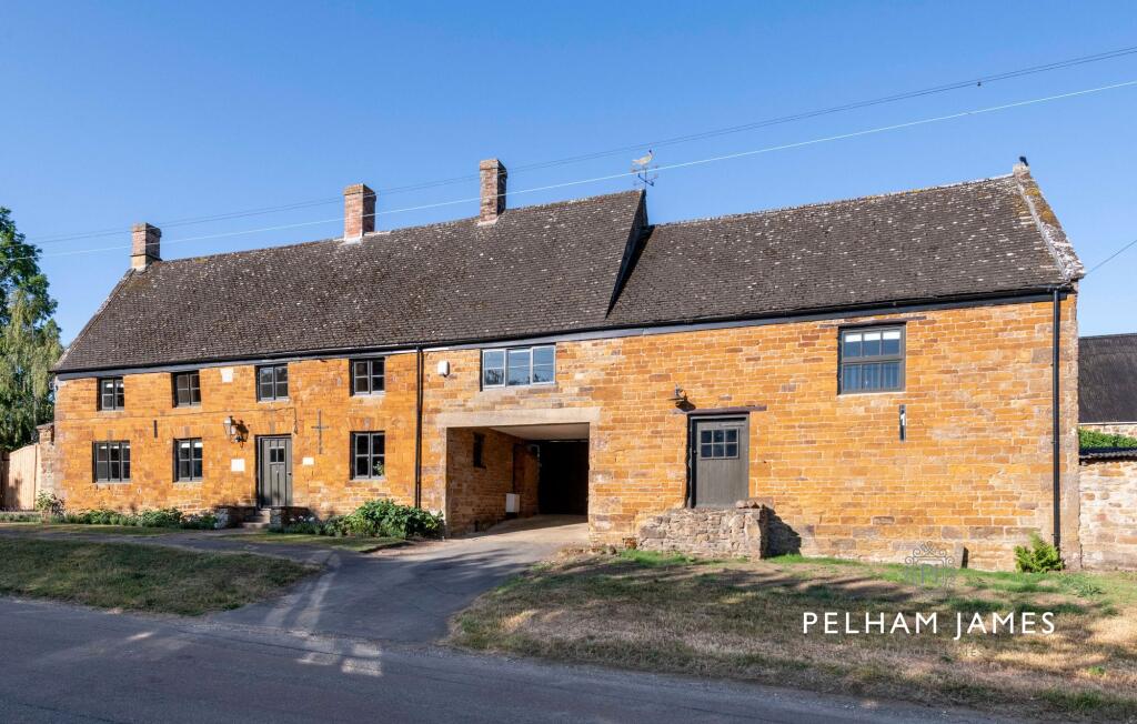 Lapwing House, Lyddington