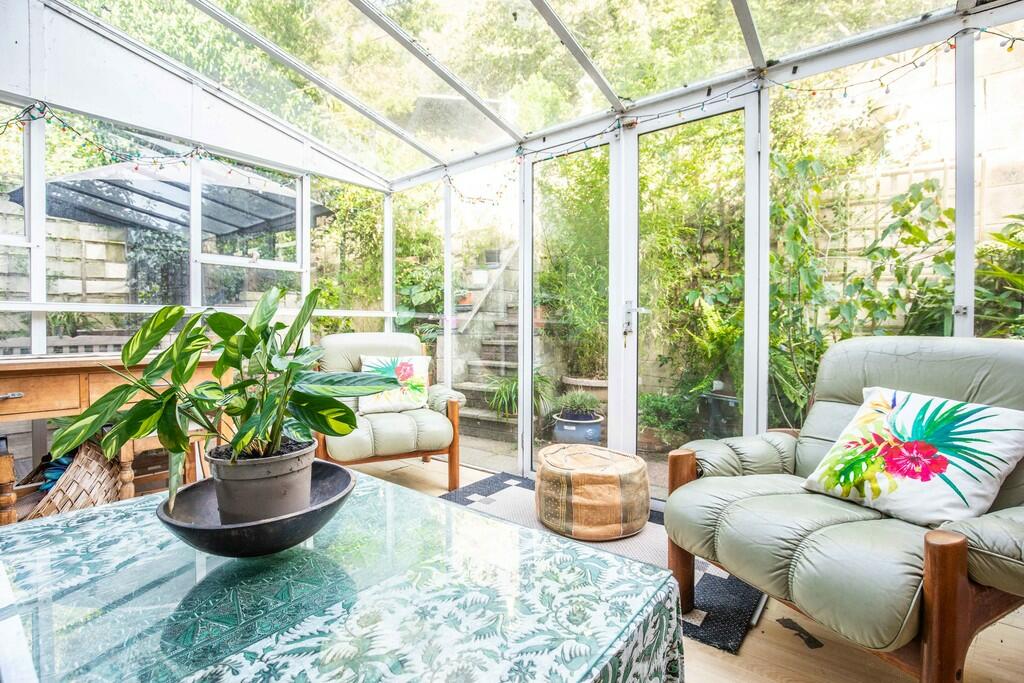 116 Craven road-6...