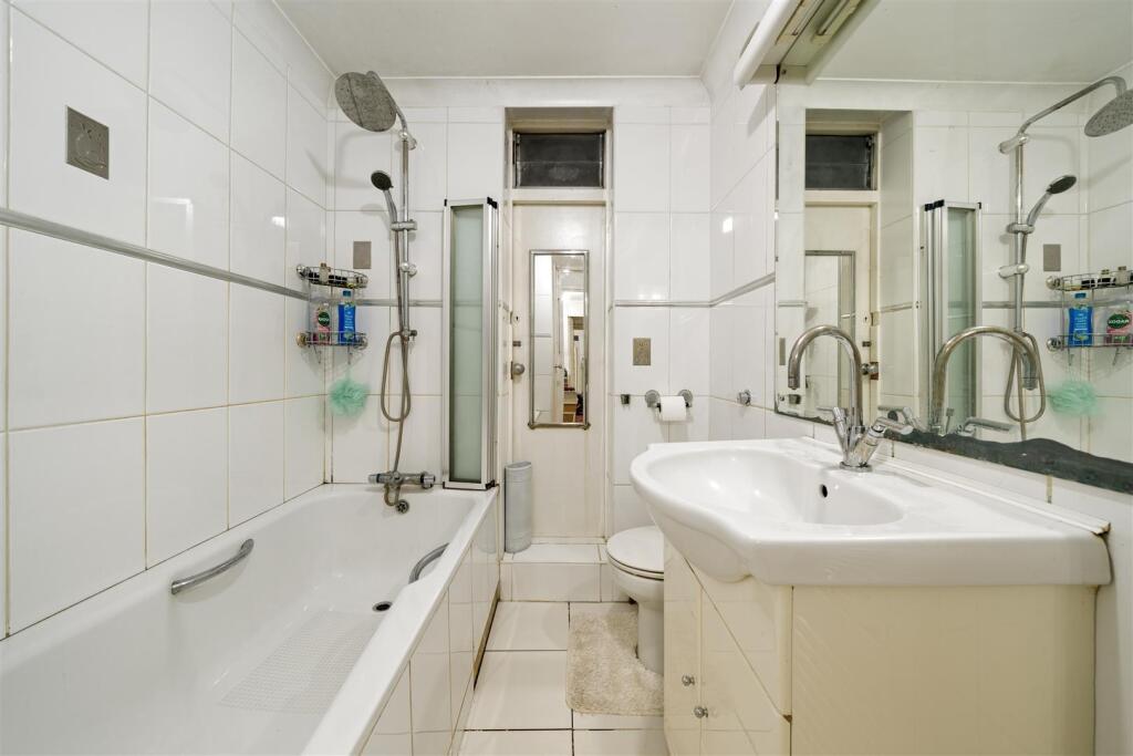 14 Belgrawe Road TW4005.jpg
