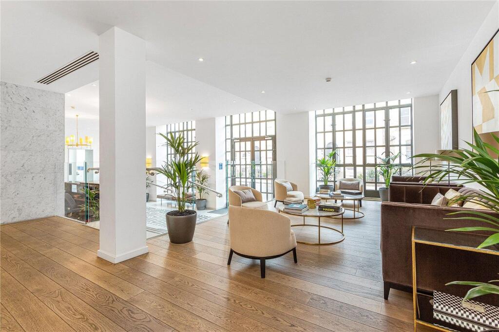 communal entrance 1.jpg