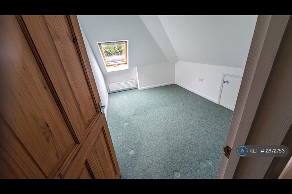 Bedroom 2 - Upstairs