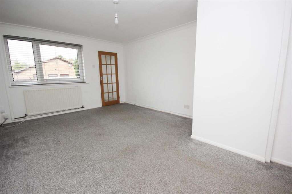 Lounge Dining Room..jpg