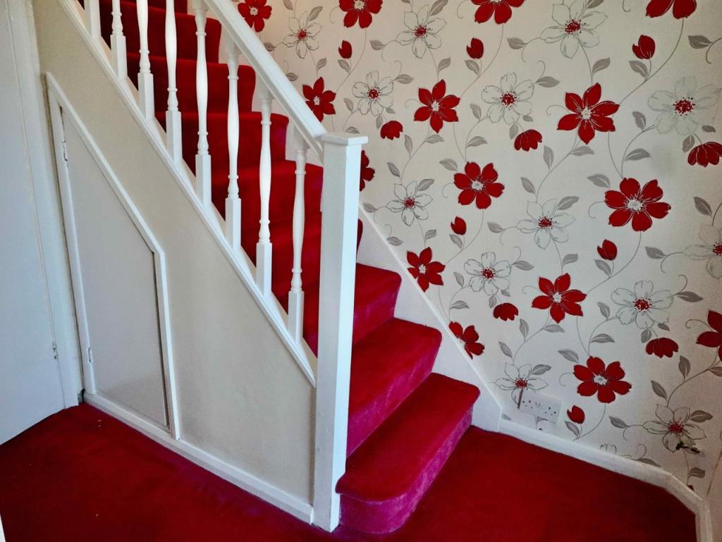 hallway.jpg