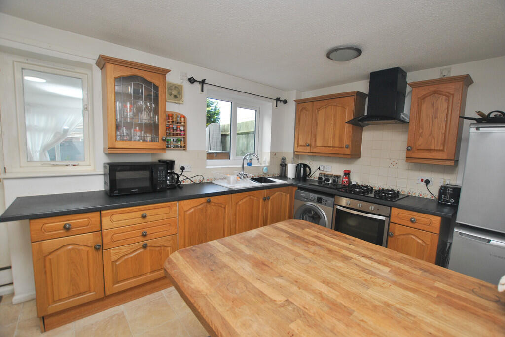 Kitchen2_edited
