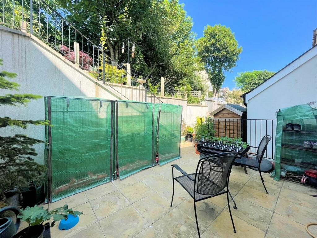 Patio .jpg