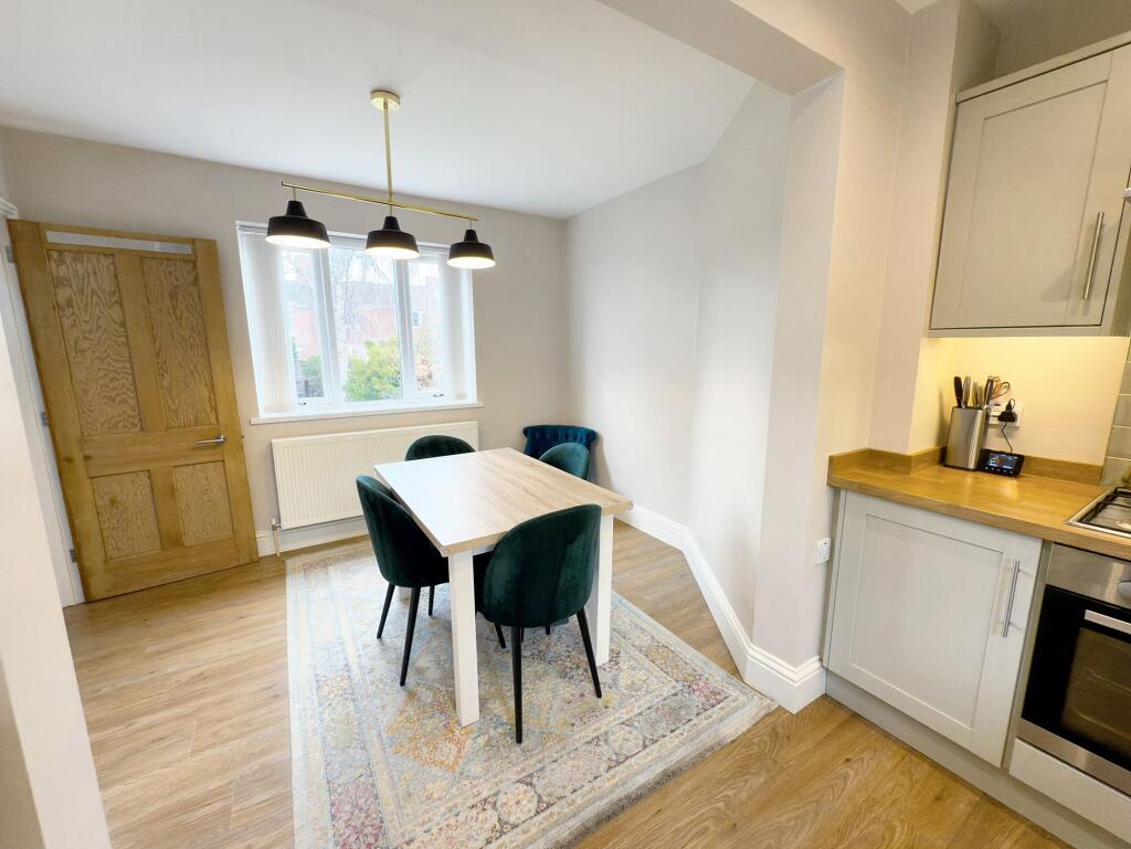 Kitchen/Dining Room