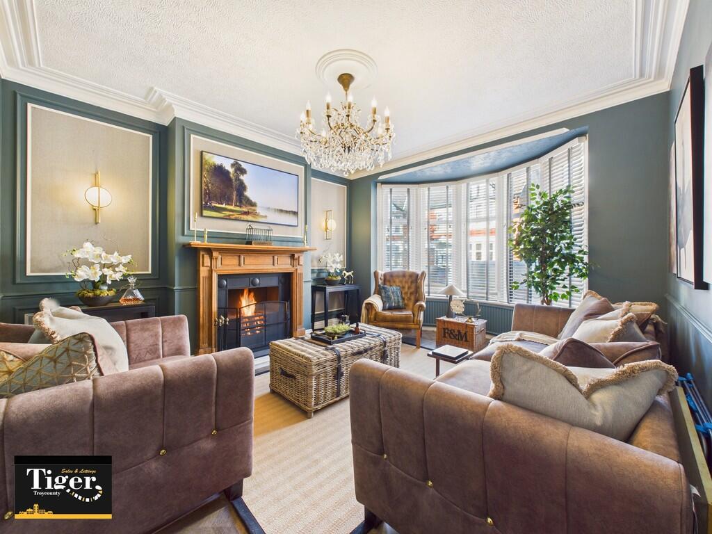 CAM03440G0-PR0391...