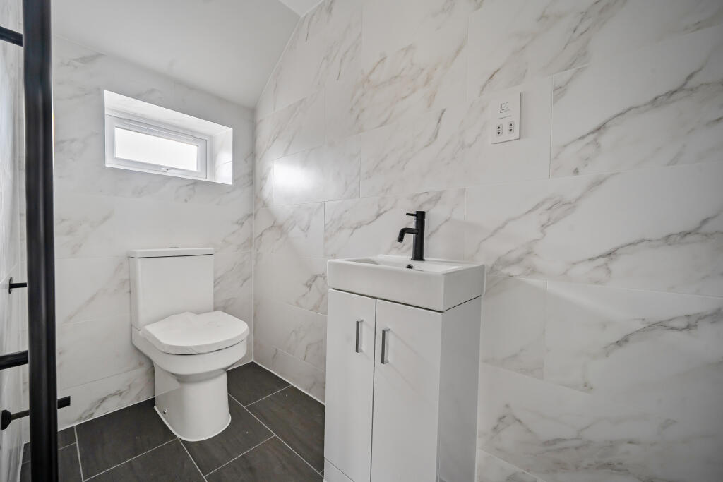 13740867690342d70c8b4