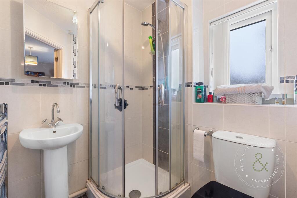 Allen Close, Hern and Crabtree (25).jpg