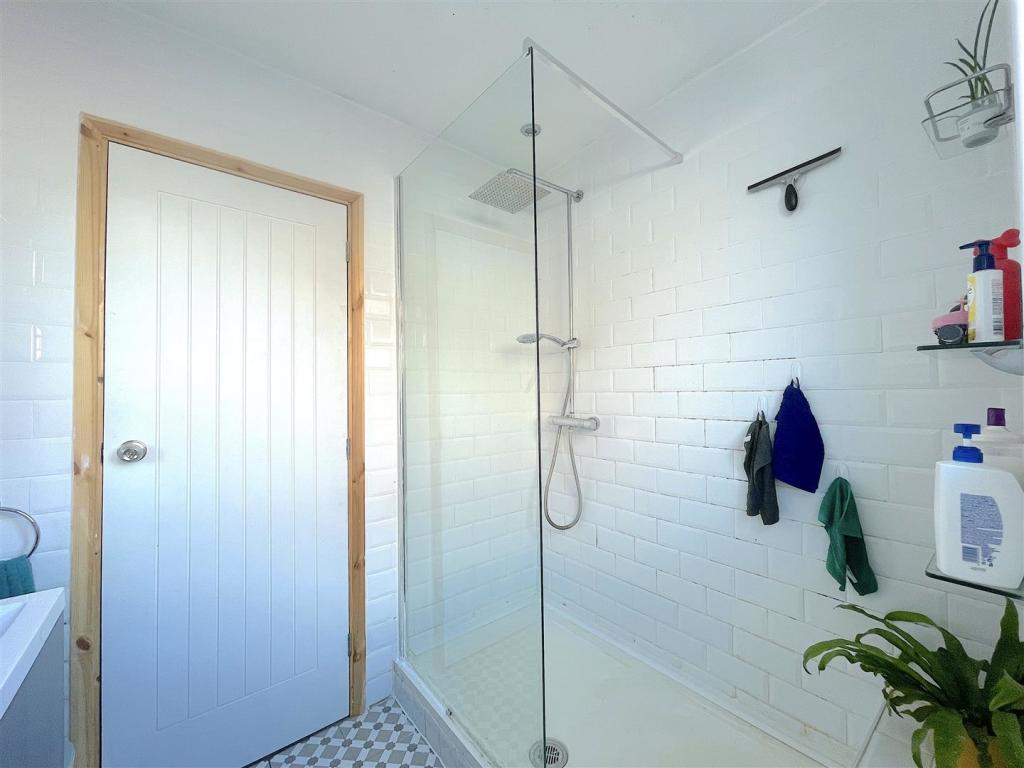 Bathroom .jpeg