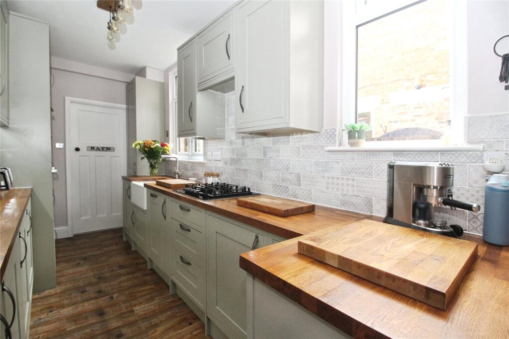 Fitted Kitchen