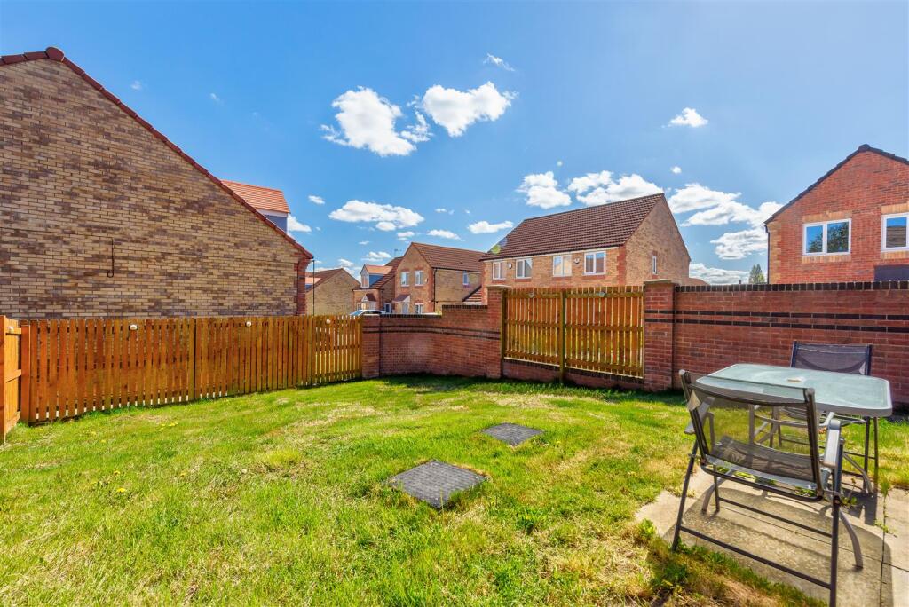 48RemingtonRoad(Exterior)(4of8).jpg