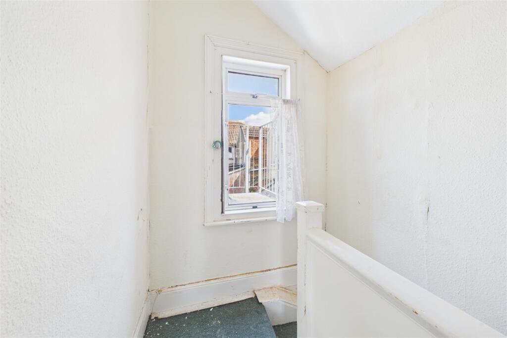 Flats 1 - 3, 4 Hopkins Street Weston-Super-Mare, N