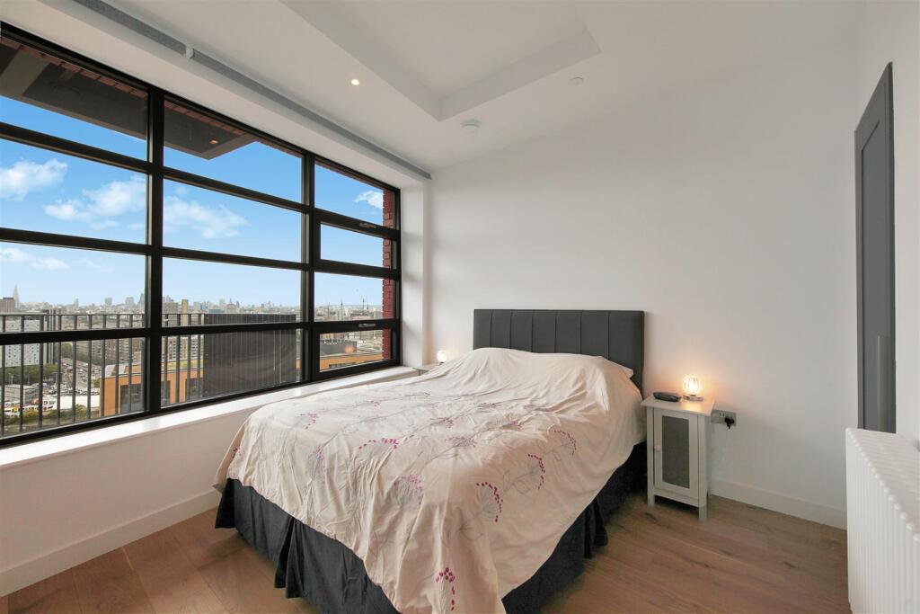 Flat 1906, Defoe House - Ez95uwHyQARIHdAKjjAn.jpg