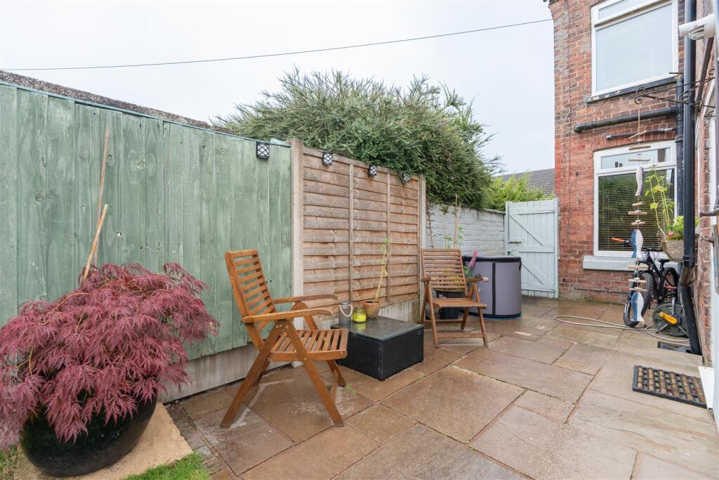 47 Lydyett Lane-51.jpg