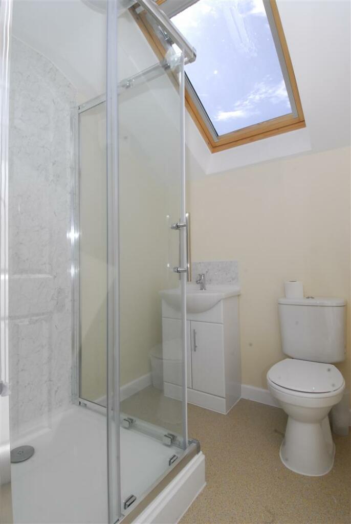 42aRegentSt3bed005.JPG