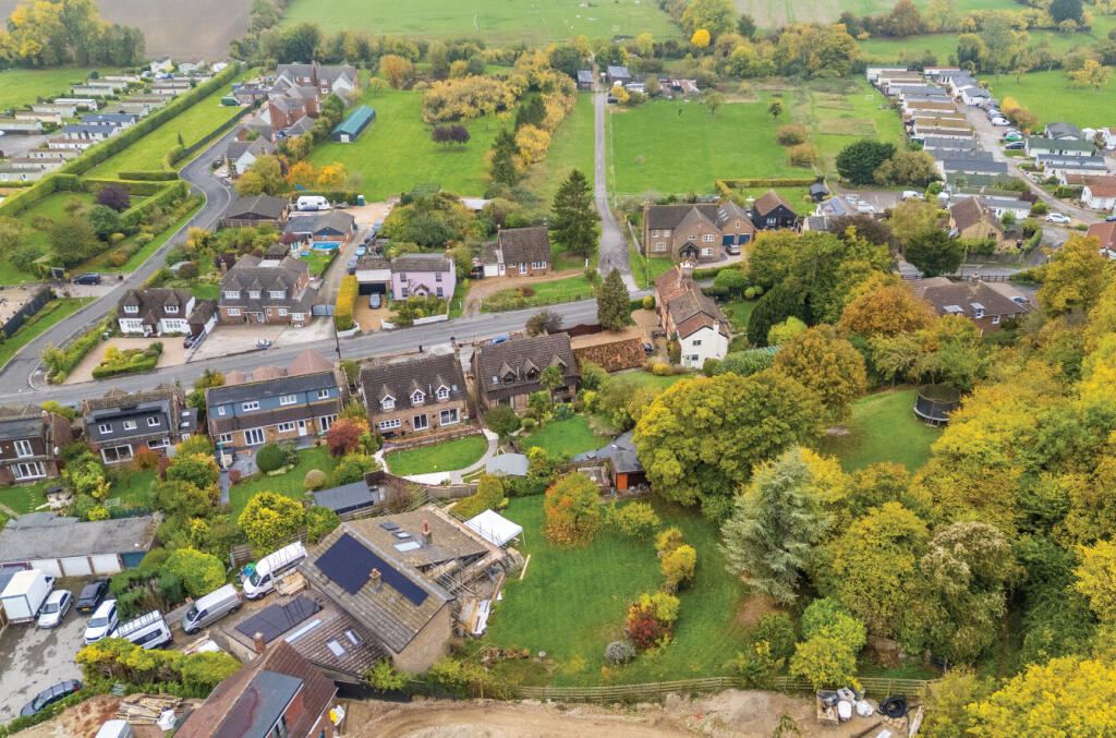 1364643-10-68ee71...