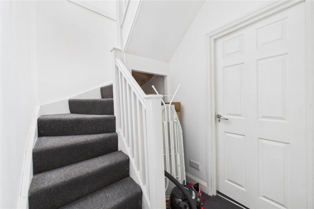 30 Westminster Road, Whitehall, Bristol BS5 9A | F