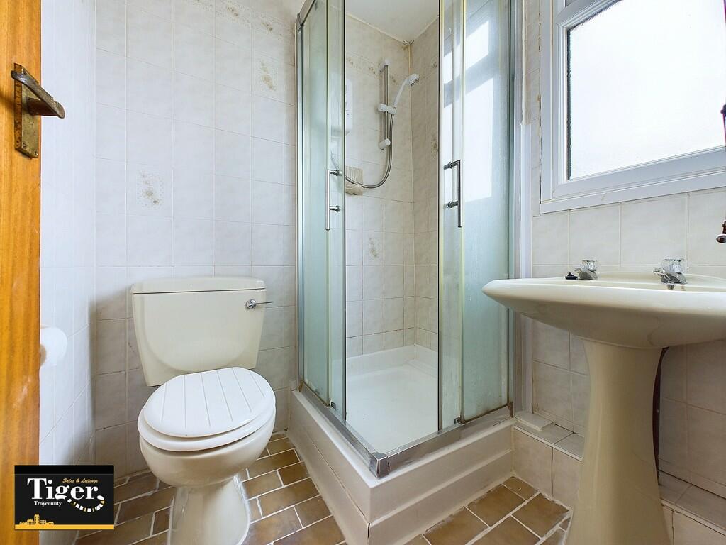 CAM03440G0-PR0195...