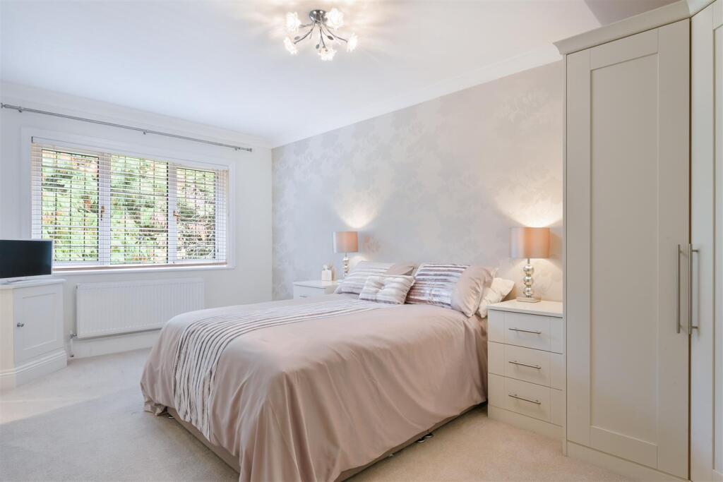 WONFORD HOUSE, 6- (1).jpg