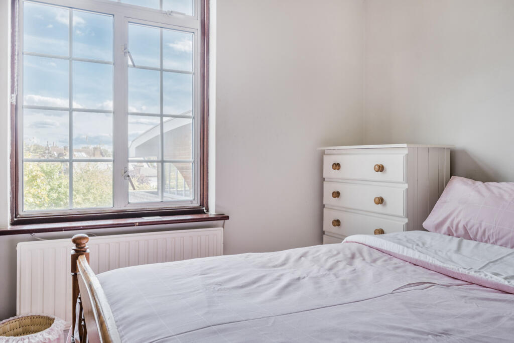 1359831-1-68d3df3...