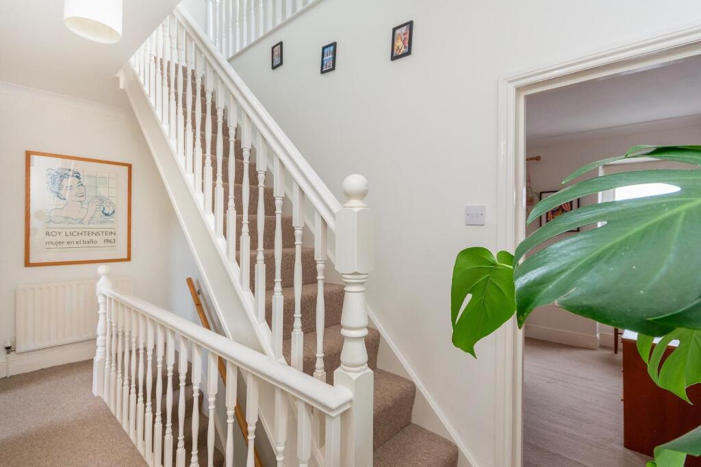 0B9RHD - Landing A.jpg