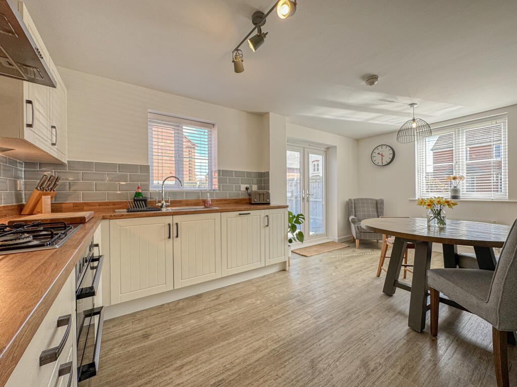 kitchen dining room (2)
