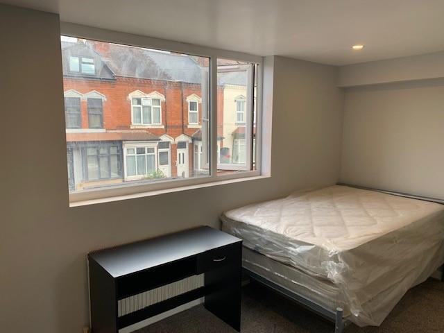 bedroom.jpg
