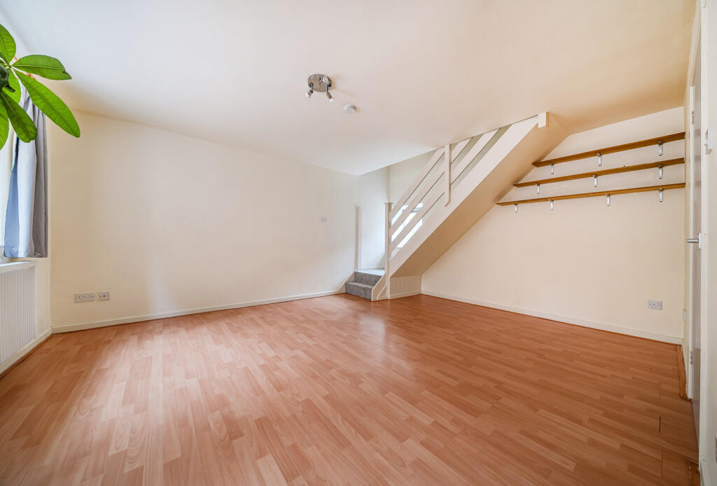 1365521-19-68ef71...